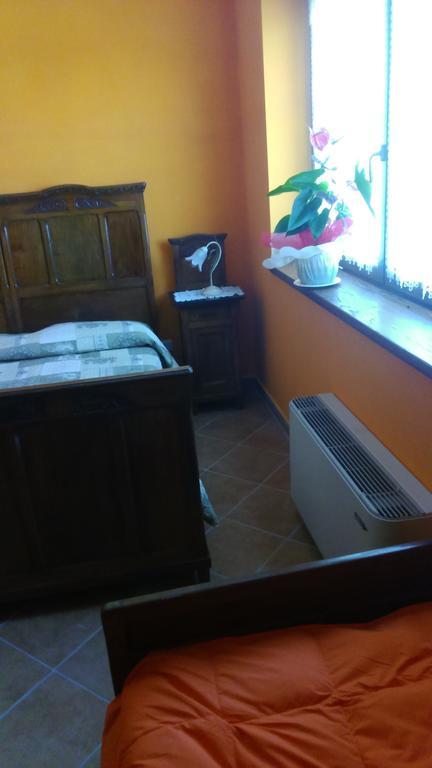 Il Balcone Sul Monferrato Villa Tonco Szoba fotó
